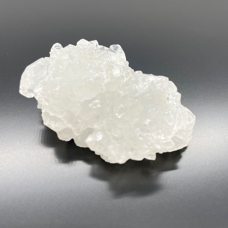 Set of 6 White Appophyllite Clusters 20-30mm