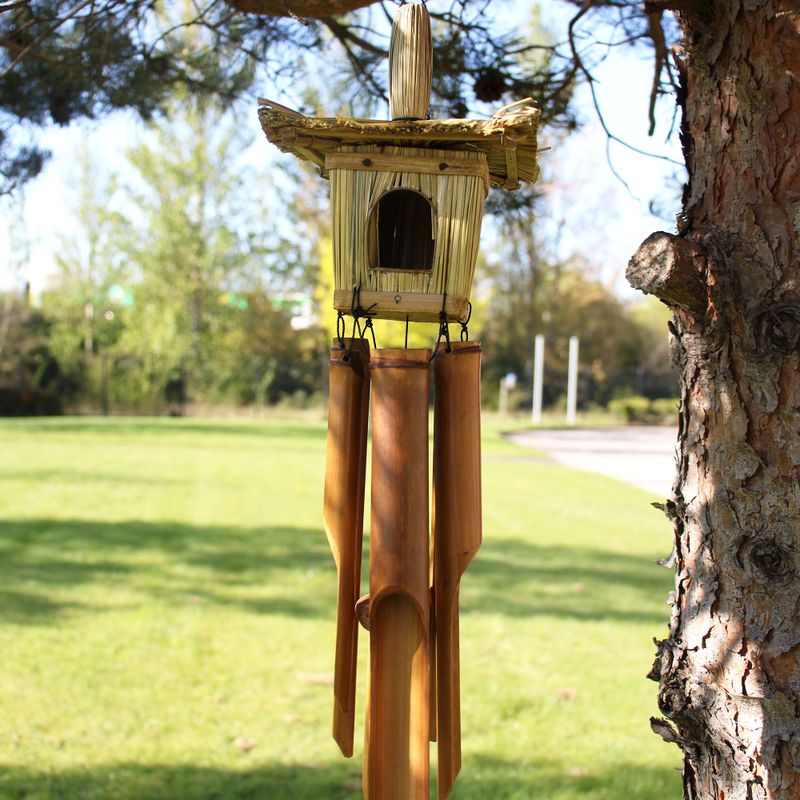 Square Seagrass Bird Box with Chimes 49x15cm