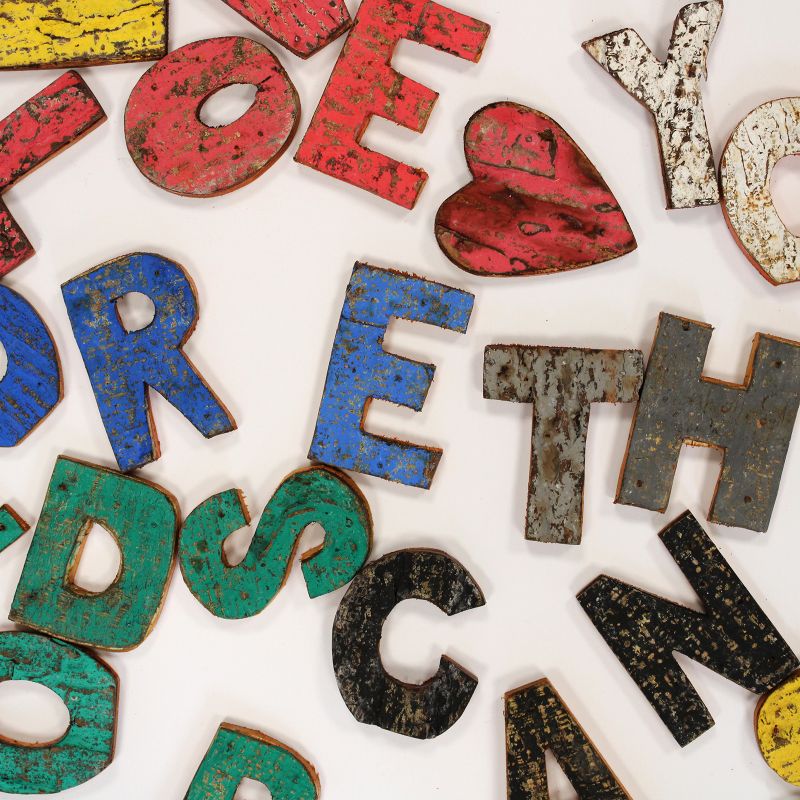 Colour Rustic Bark Letters - LOVE (4x3)