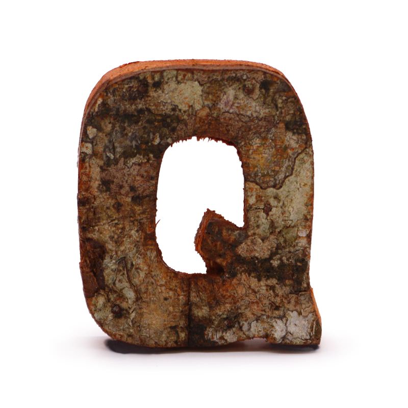 Rustic Bark Letter   - "Q"  -  7cm