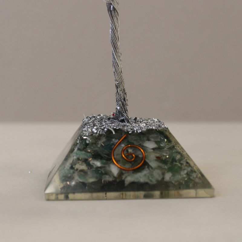 Gemstone Tree with Orgonite Base - 80 Stone - Moss Agate