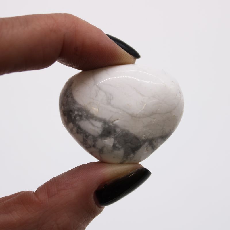 Medium African Tumble Stone - White Howlite - Magnesite