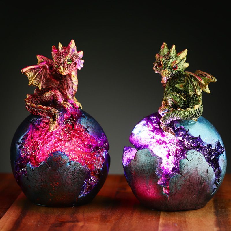 Baby Dragon LED Geode Dragon Egg (asst)