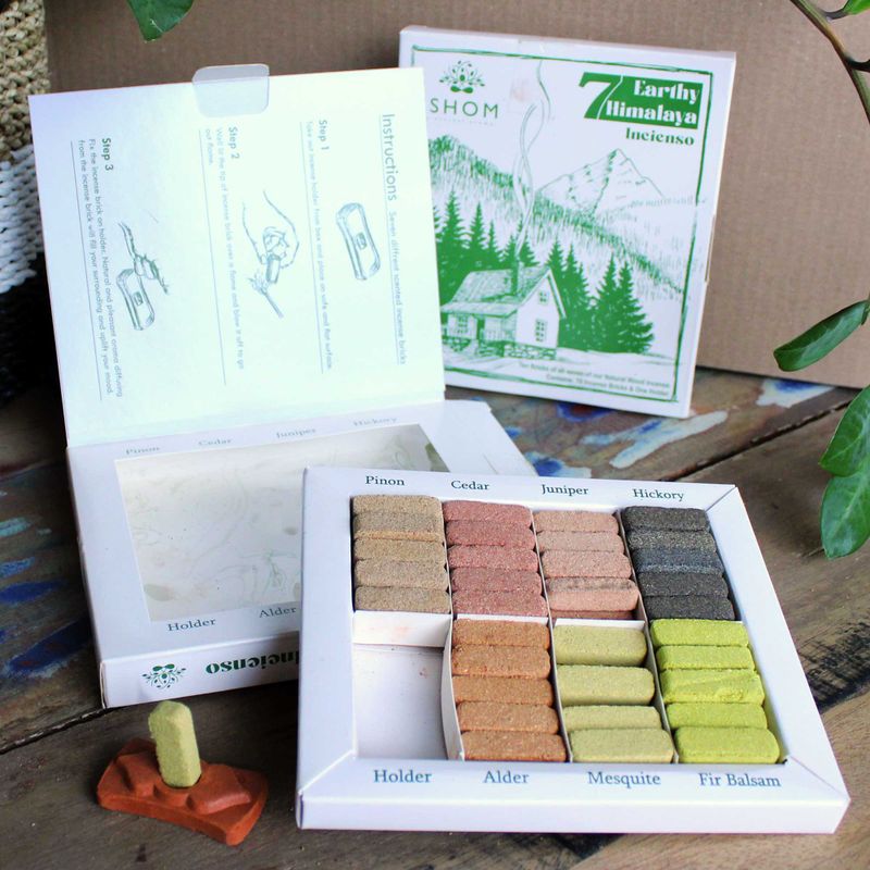 Ishom Display Set of 70 Incense Smudge Bricks and Burner