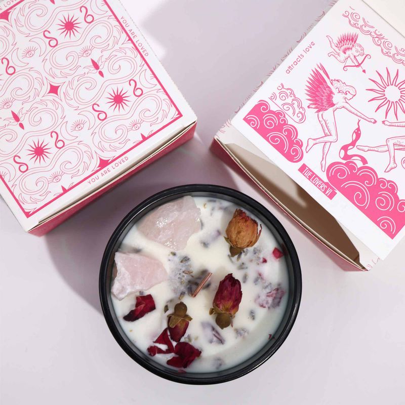 The Lovers candle with matching illustrated story box