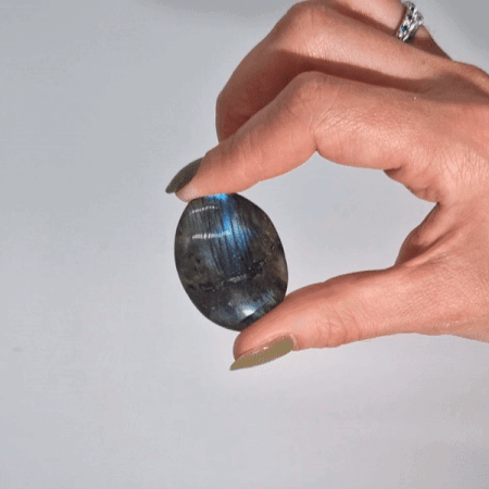 Madagascar Labradorite Palm Stones (approx 25-30gms 55-60mm)