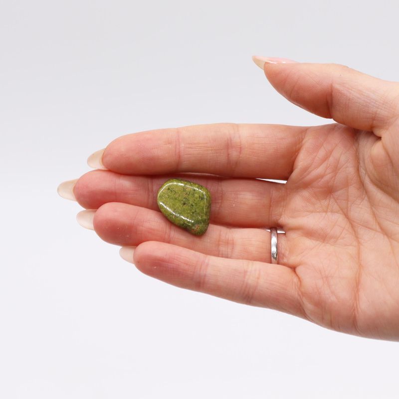 African Gemstone Epidote - Size 5 - 16mm (KG)