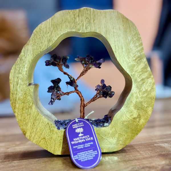 Amethyst Gemstone Tree Garden in Mango Wood Ring - 60 Stones