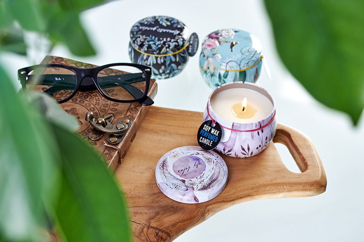 Art Tin Candles