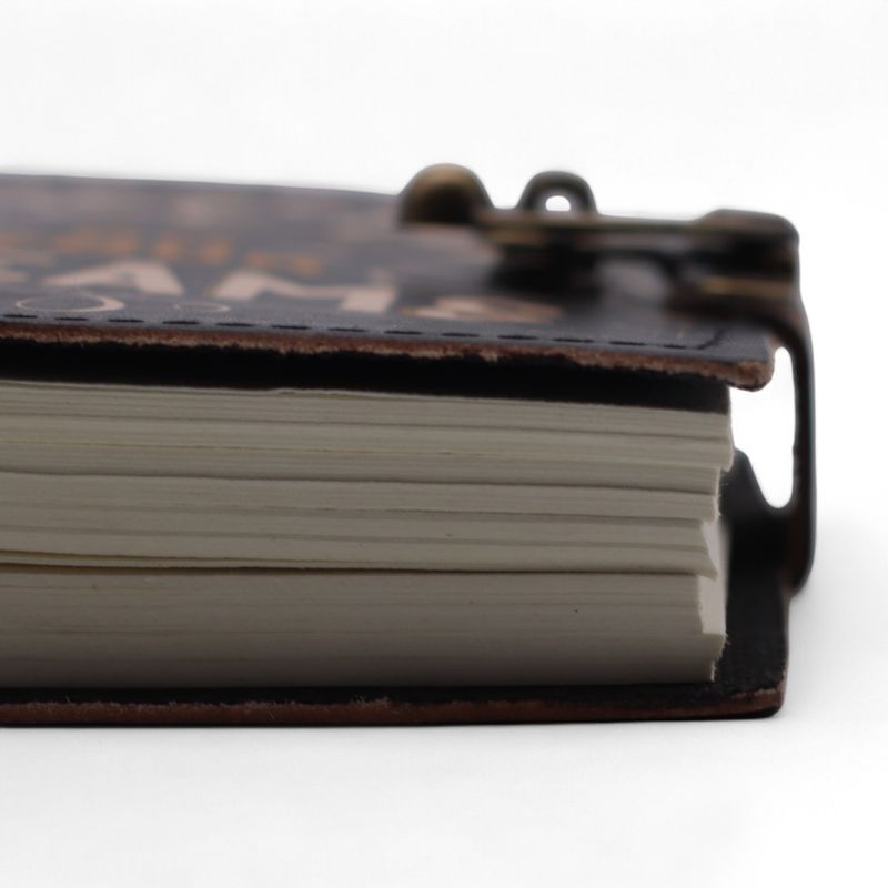 Leather Printed Notebook (7x5") - Never Give Up On Your Dreams - 200 Pages