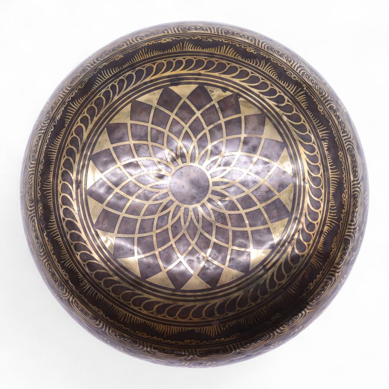 Engraved - Huge Vibrational Feet Standing Bowl - 50x20cm - 10.7kg