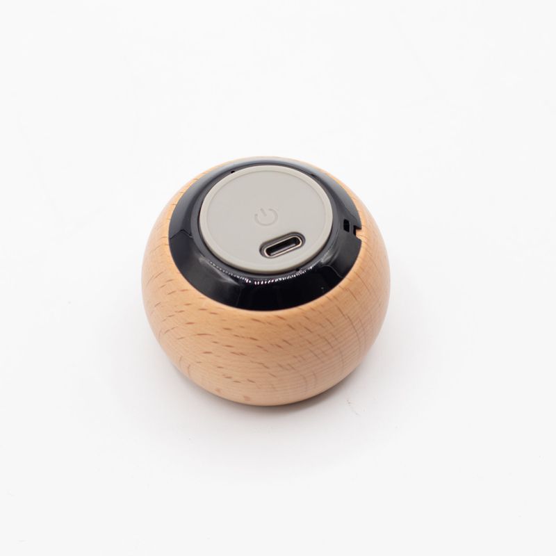 Wooden Mandala Effect Mini Speaker - 3W Bluetooth Approx. 2 hours 300mAh