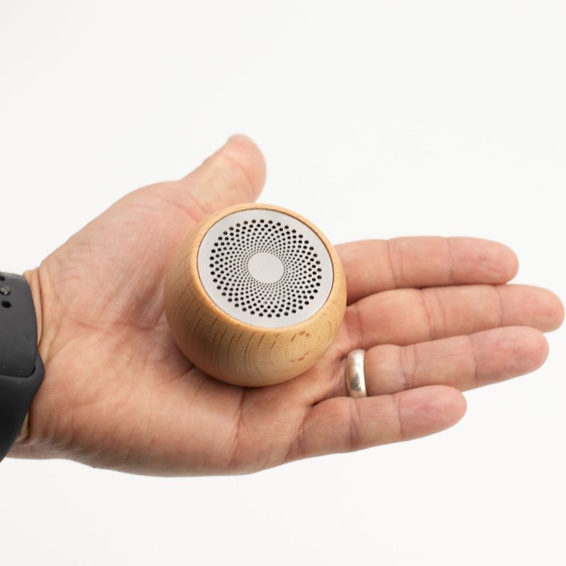 Wooden Mandala Effect Mini Speaker - 3W Bluetooth Approx. 2 hours 300mAh