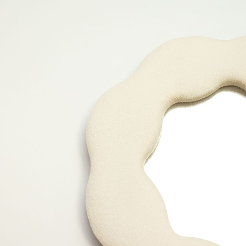 Soft Squiggly Mirror - Flower - Stone 25x25cm