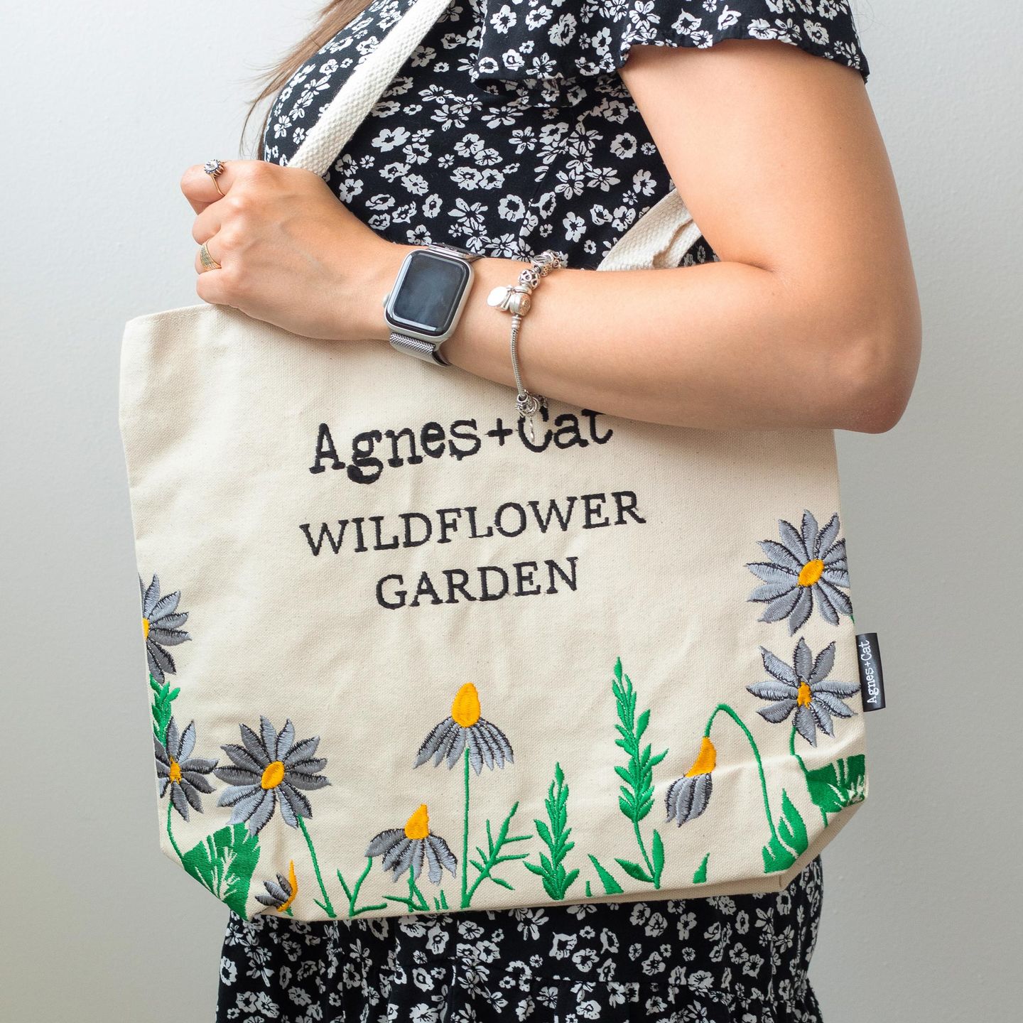 Agnes+Cat Embroidered Cotton Bags