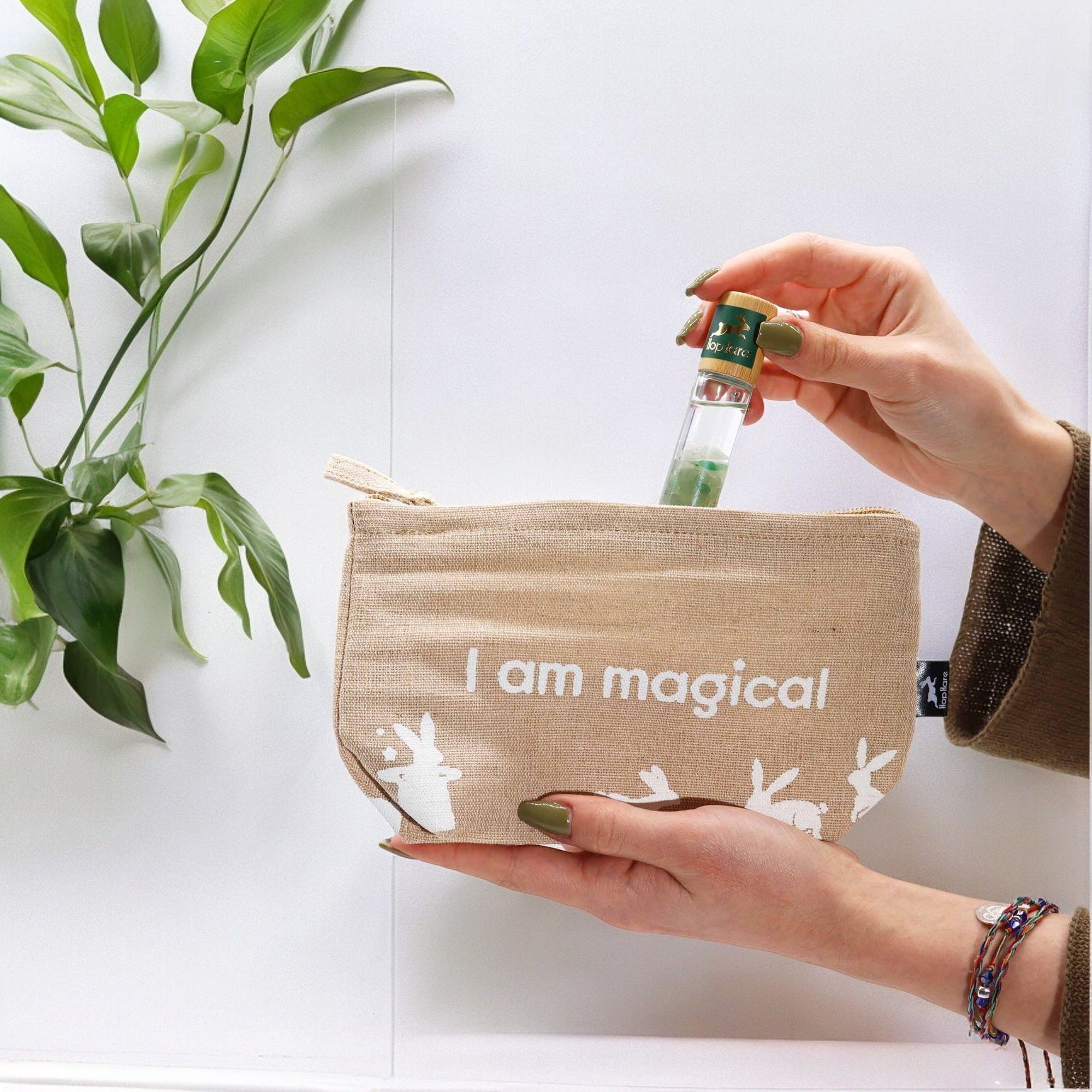 Hop Hare Pouch