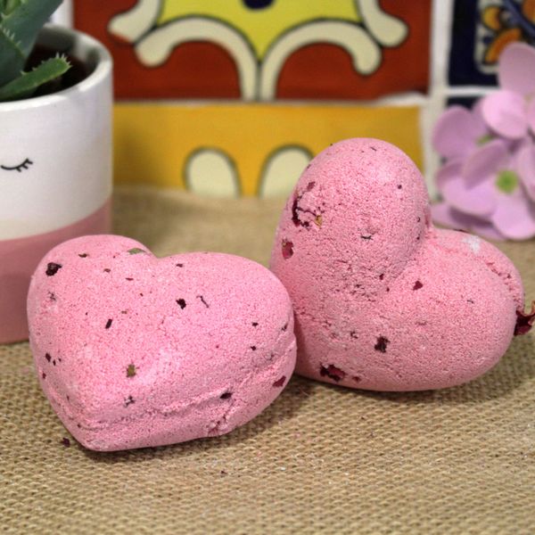 Love Heart Bath Bomb 70g