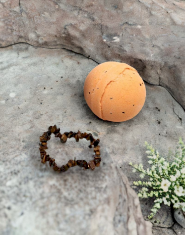 Gemstone Bracelet Bath Bomb