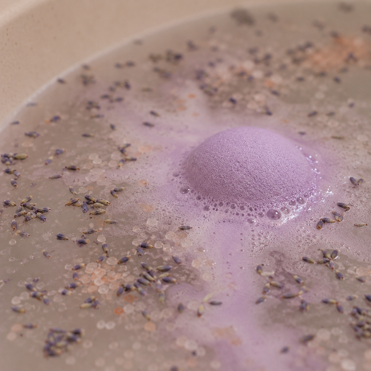 Aromatherapy Set: Bath Bomb, Himalayan Bath Salt and Flowers