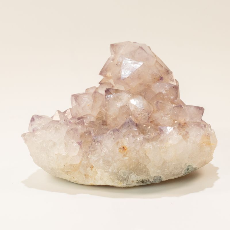 Med Assorted Amethyst Geodes - 6-9 cm (aprox 1KG) 2-3 pieces