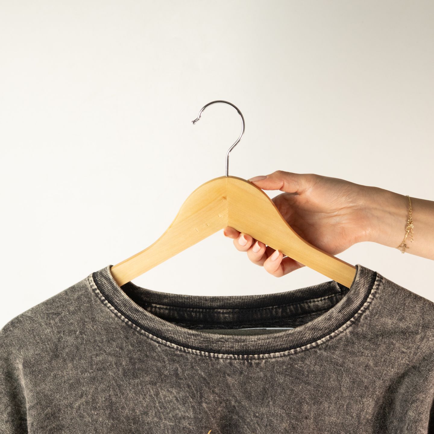 Nomad Sari Coat Hanger