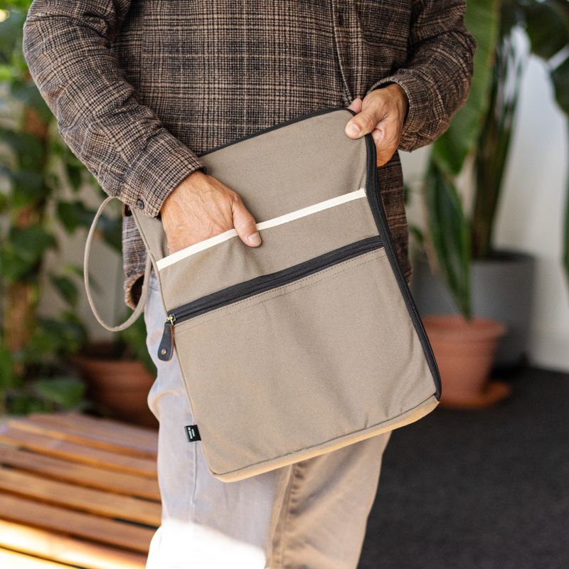 Canvas Large Laptop Pouch - Olive