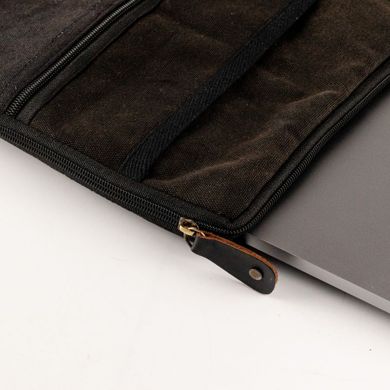 Stonewash Travel Laptop Pouch - Charcoal