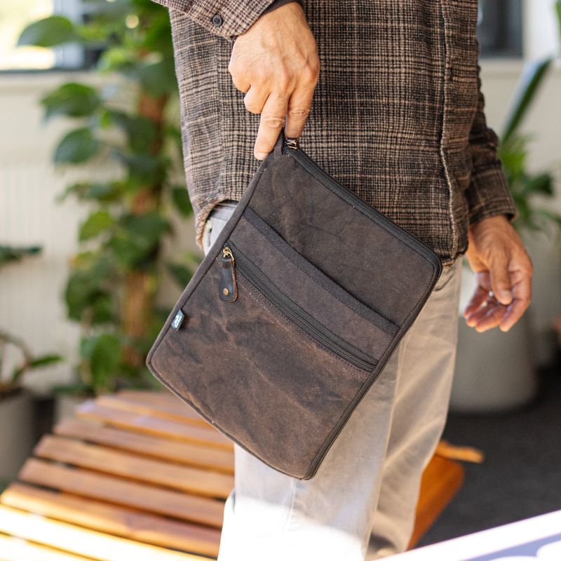 Stonewash Travel Laptop Pouch - Charcoal