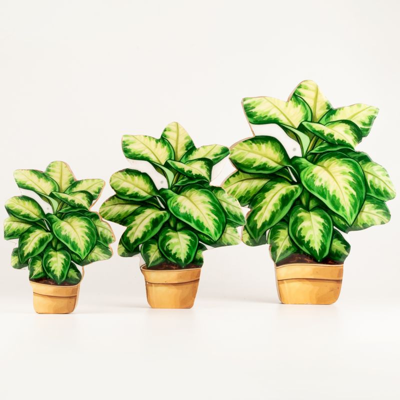 Wooden House Plants - Medium Jungle Plant