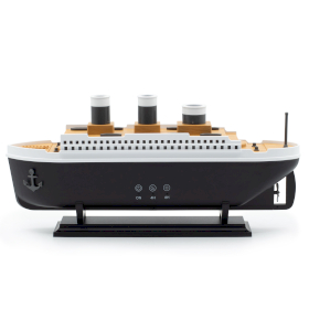 Titanic Ship Model - Puff Effect - USB - Colour Change - Remote