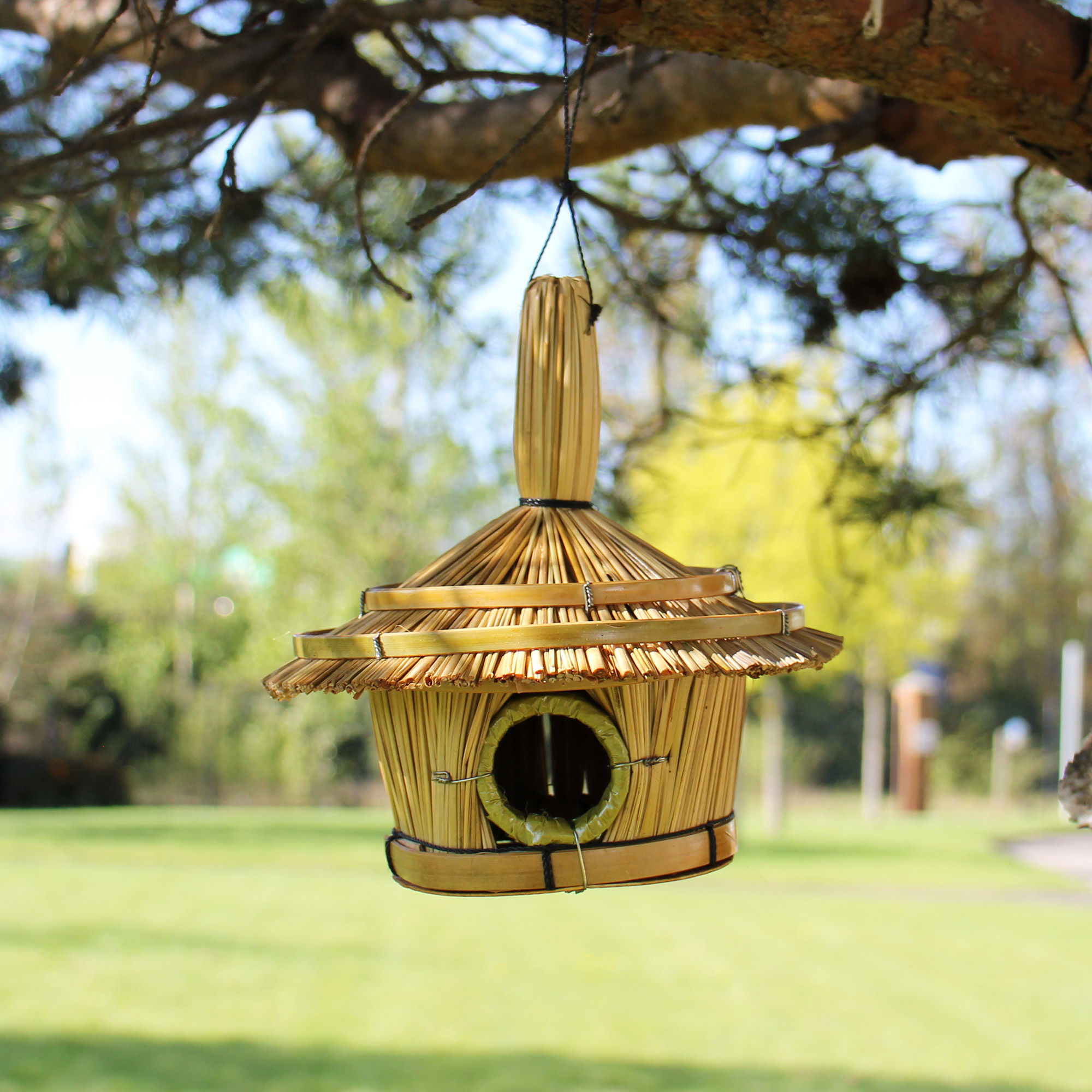 Wholesale Seagrass Bird Houses