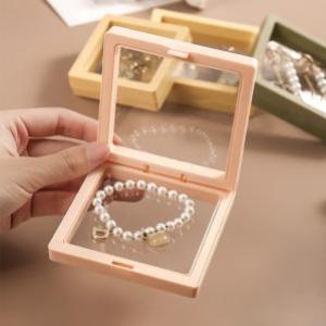 3D Floating Frame Displays