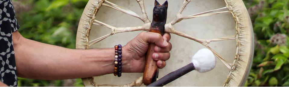 Wholesale shaman drums (wolf)