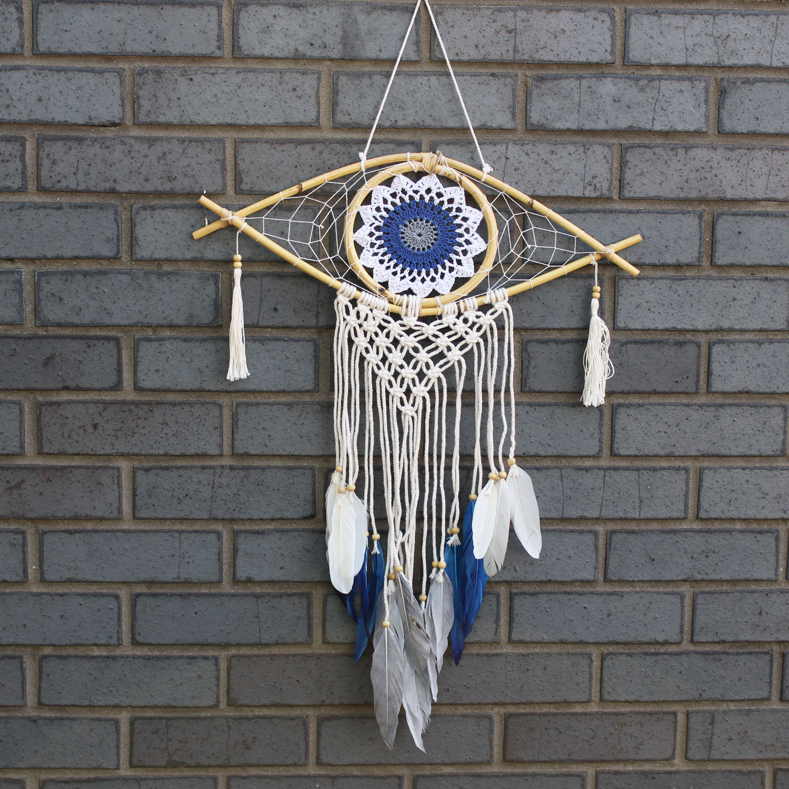 Macrame on sale evil eye